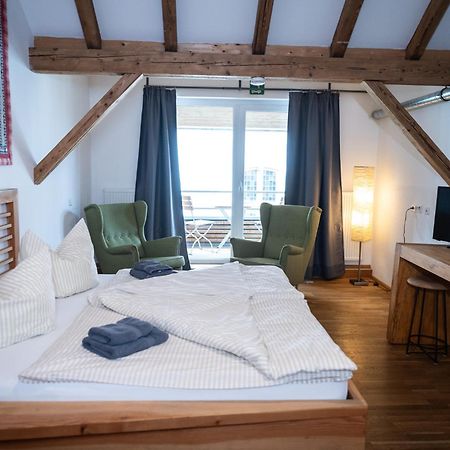 Alte Kass Hotel & Kaffeehaus Neidlingen Ngoại thất bức ảnh
